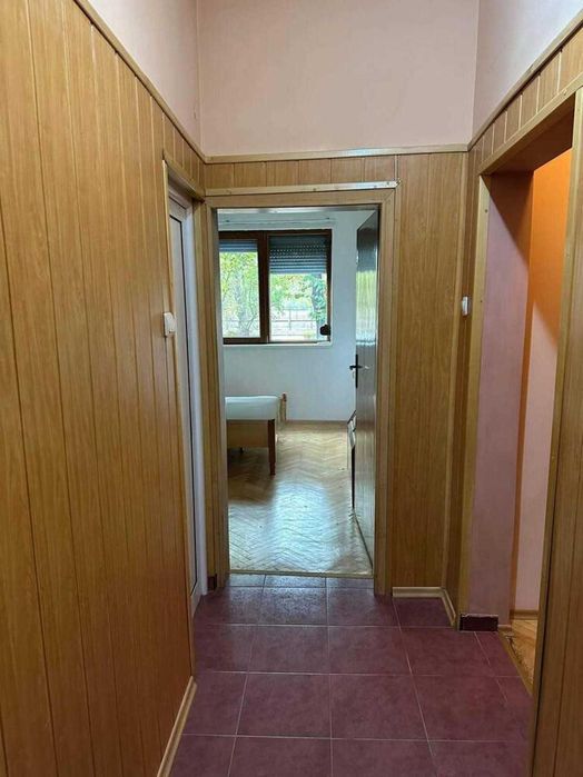 Продава се Тристаен апартамент в Пловдив, Младежки Хълм - 102 кв.м за 1765 €/кв.м - Снимка #1