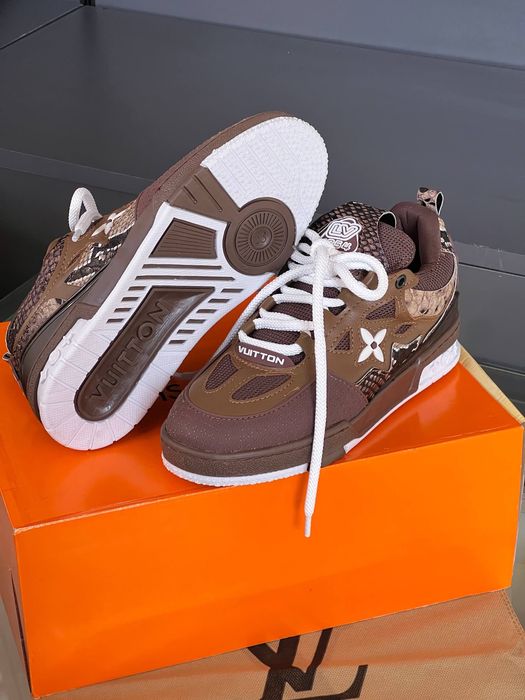 Adidasi Louis Vuitton noi