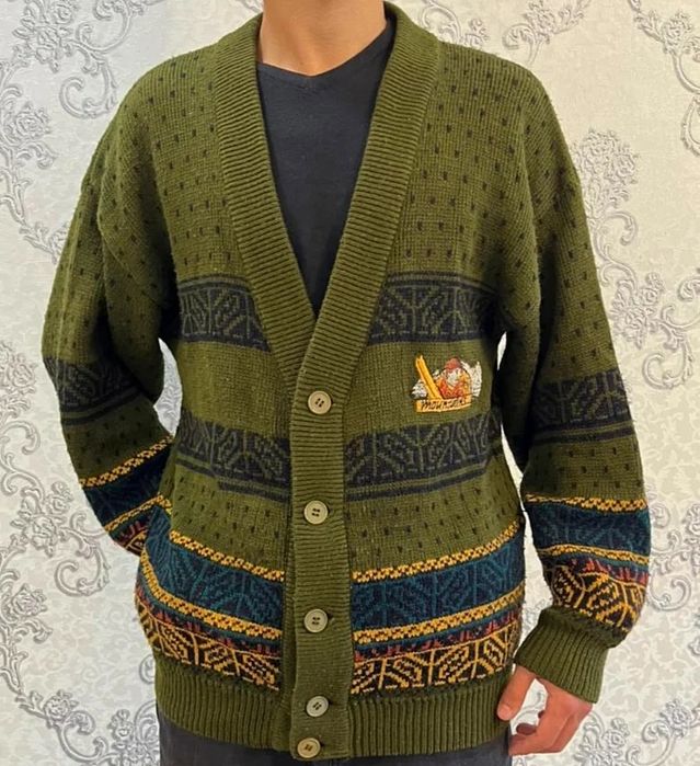 Винтажный свитер Mountains