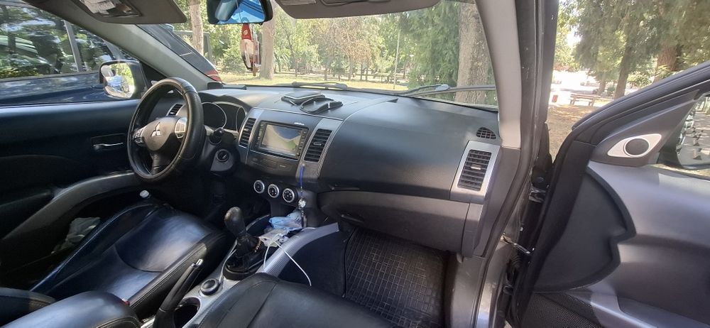 Vand Mitsubishi Outlander II