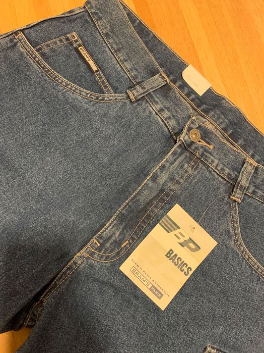 Pantaloni scurți de blugi