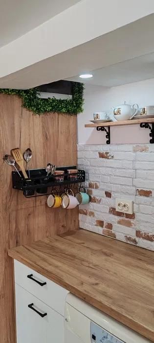 Дава се под наем Едностаен апартамент в Пловдив, Кючук Париж - 35 кв.м за 245 € - Снимка #2