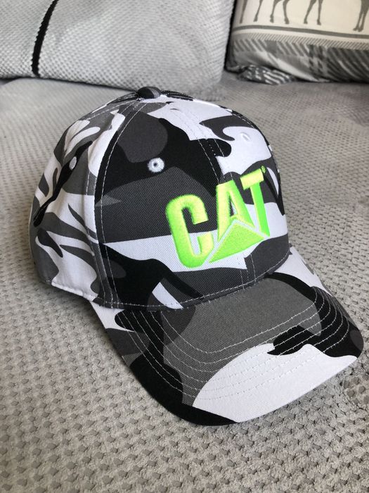 Шапка Caterpillar
