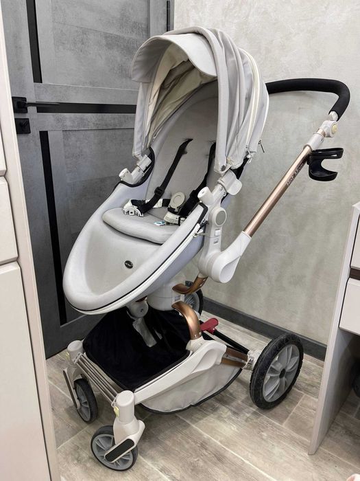 Продается б/у детская коляска Hot Mom