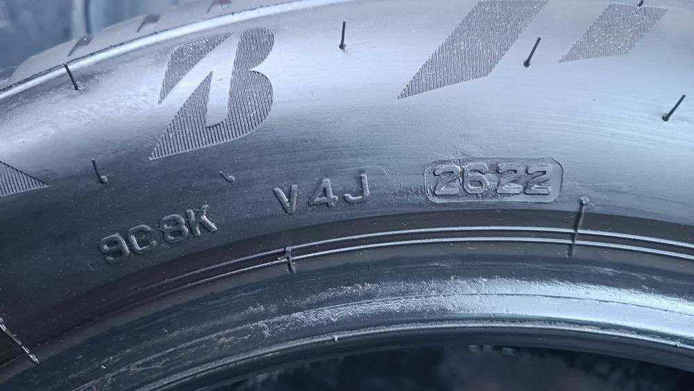 205/55/16 Bridgestone Дот 2522