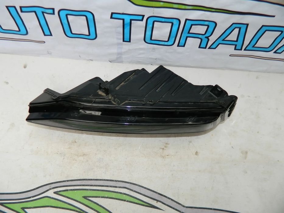 Proiector LED stanga Skoda Superb 3 Facelift 2019-2023