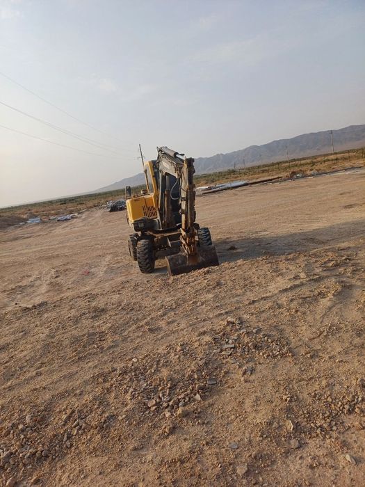 Ekskavator Volvo Mini 55  Yili 2002