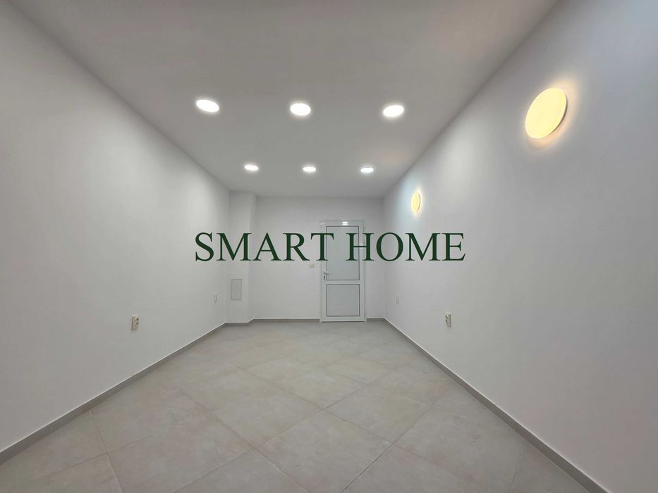 Офис помещение в кв. „Бузлуджа“!