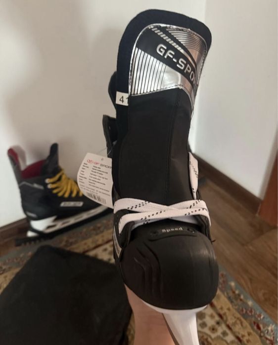 Коньки 41размер