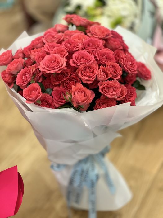 Свежие огромные букеты