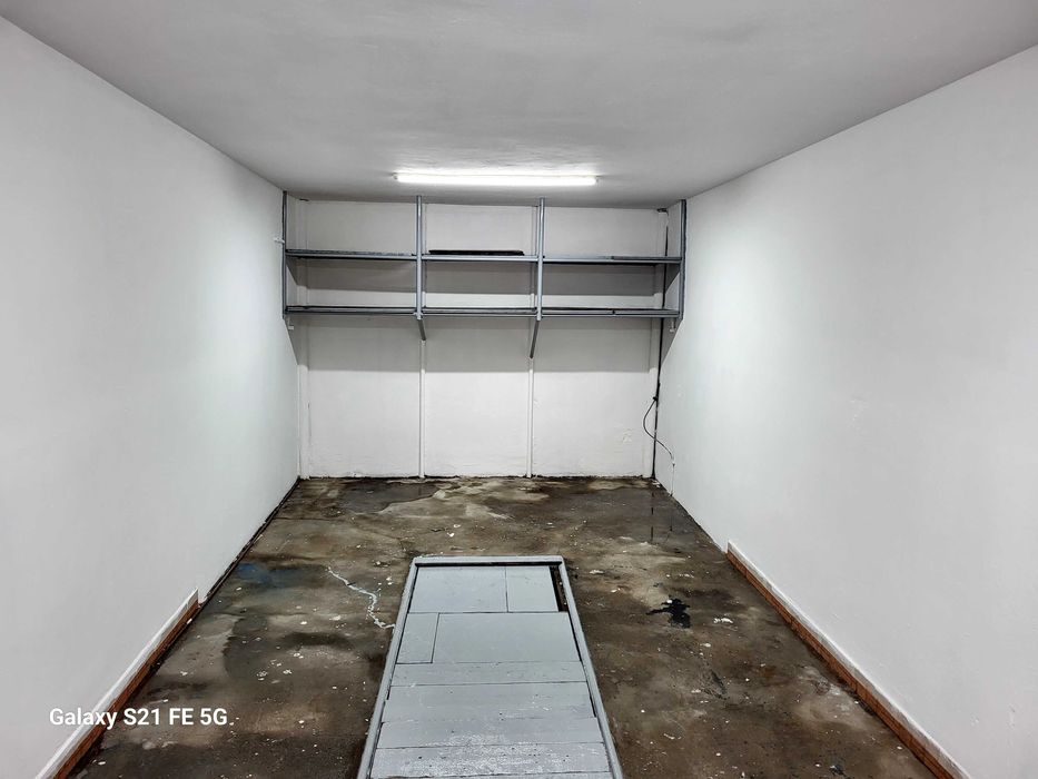 Продава се Гараж / Паркомясто в Разград, Бели Лом - 20 кв.м за 1175 €/кв.м - Снимка #3