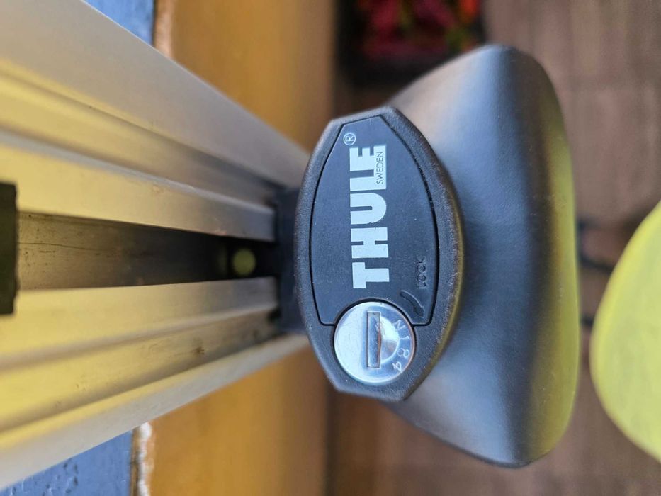 Thule WingBar Evo 118cm + Thule 757