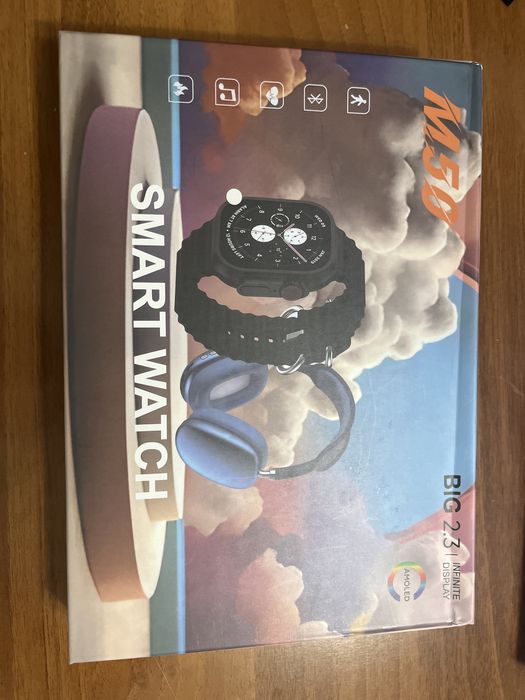 Набор apple наушников и apple watch