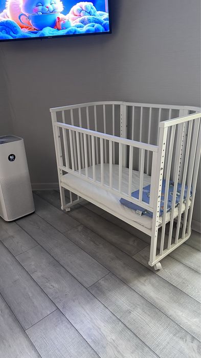 Пристовная детская кроватка