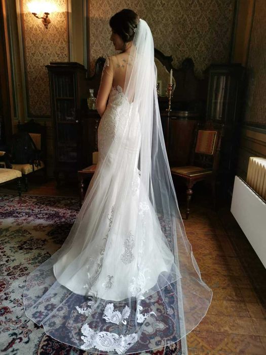 Булчинска рокля с воал