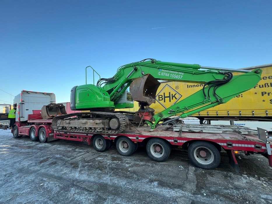 Inchiriez excavator pe senile