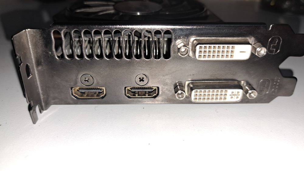 Видеокарта GIGABYTE 750ti