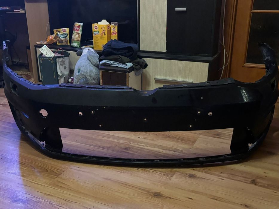 Bara fata Volkswagen e-golf 7.5 2020 cod piesa 5GE807221C. 
Bara este