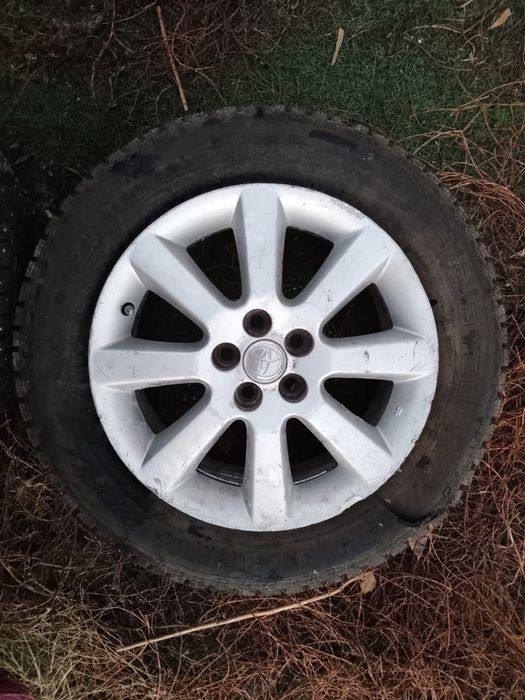 Шины зимние на 16