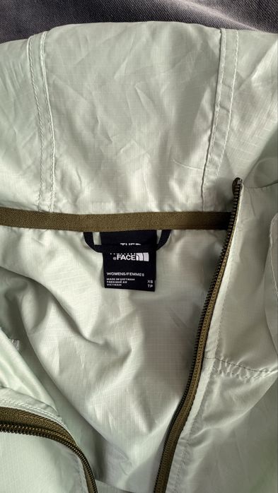 Куртка ветровка The North Face