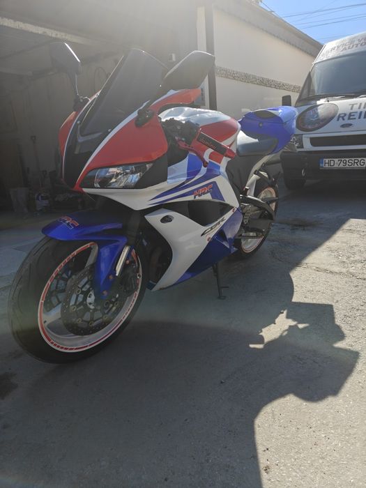 Honda CBR 600RR 2011