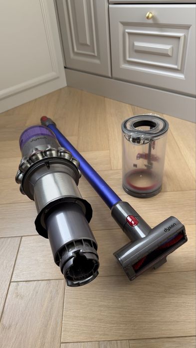Пылесос оригинал Dyson SV17 / V11