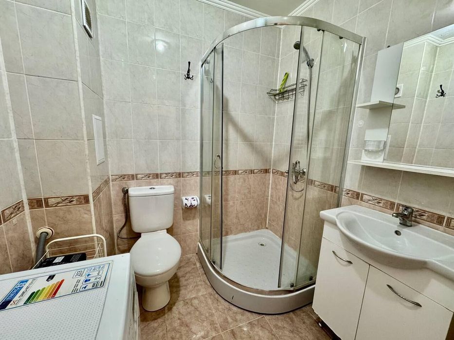 Дава се под наем Двустаен апартамент в Бургас, Меден рудник - зона Б - 77 кв.м за 331.5 € - Снимка #5