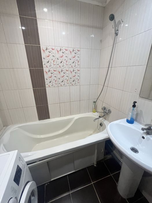 Двухкомтная квартира в самом центре