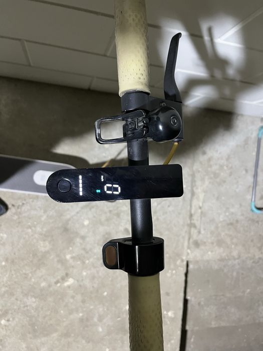 Элекстросамокат Xiaomi Mi Electric Scooter 3