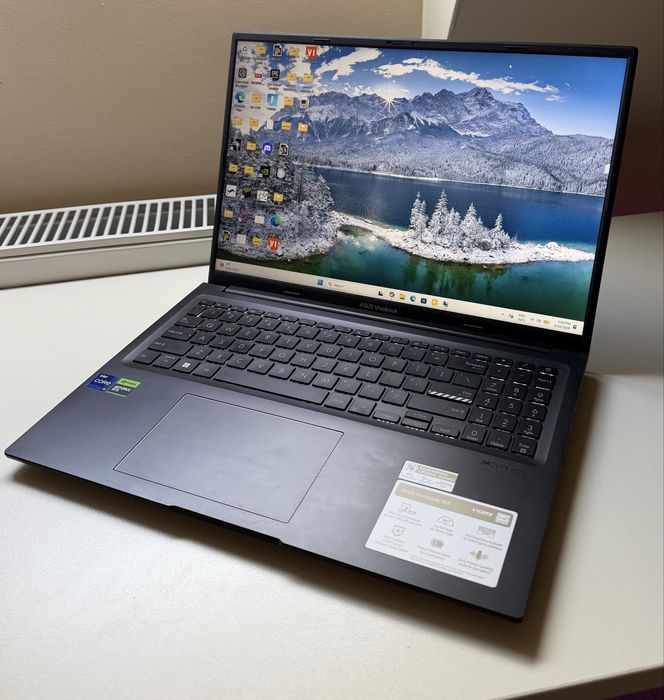 Asus vivobook i9 rtx3050 16 gb RAM