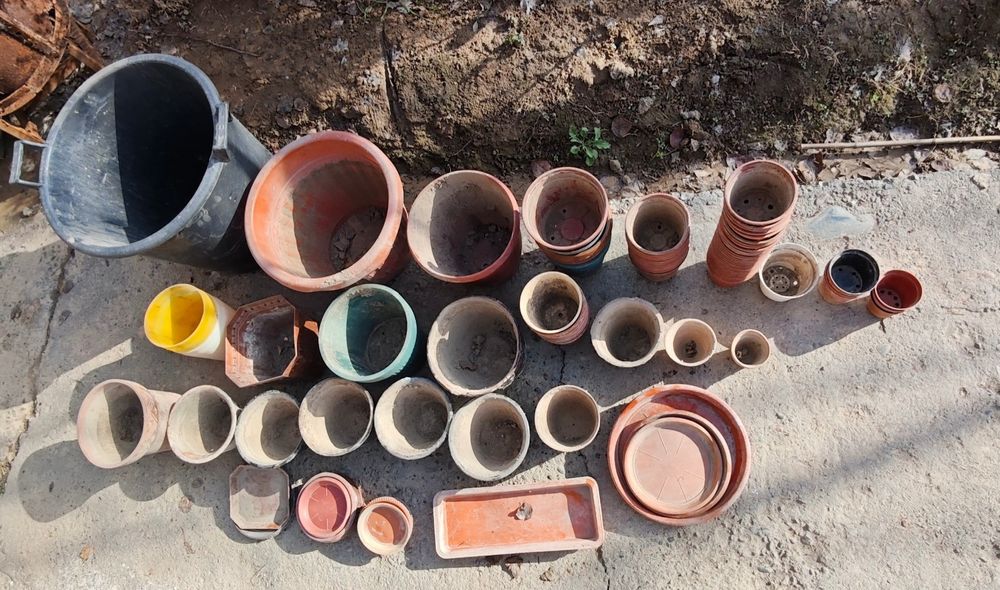 Горшки для цветов разные, хар хил тувак гул учун