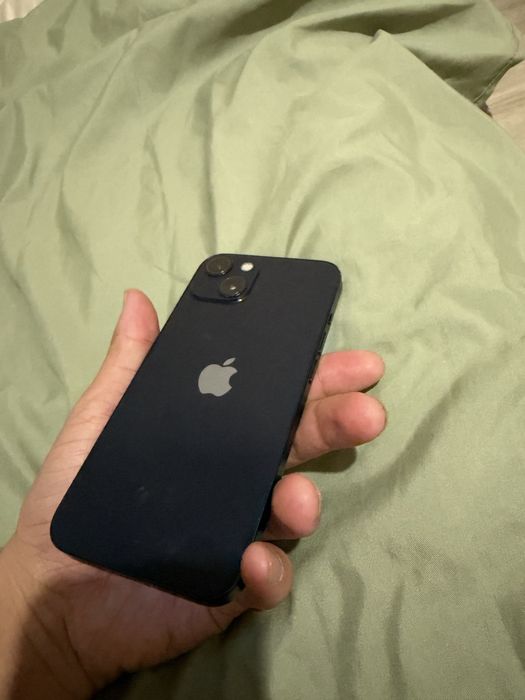 Продам айфон 13, iPhone 13