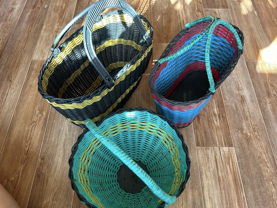 Продам плетеную корзину времен СССР