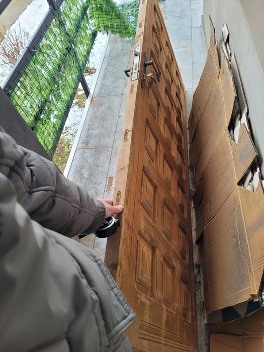 Ușă lemn masiv Smeura Argeș