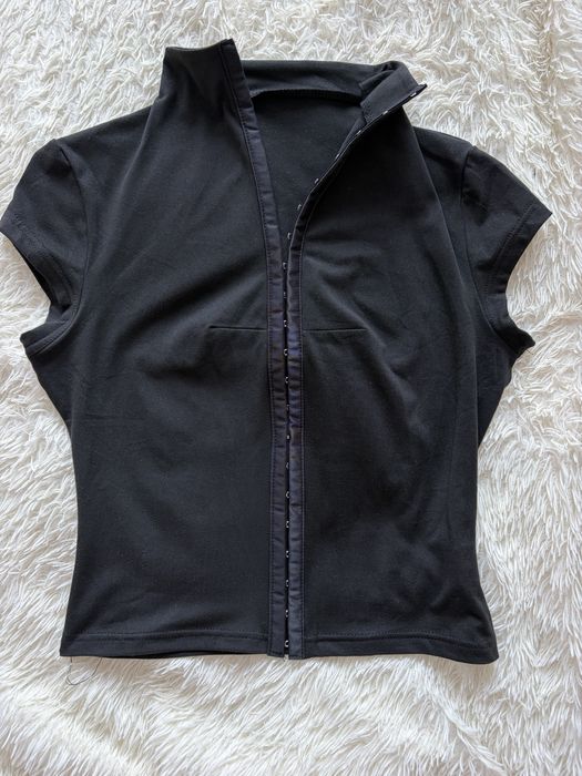 Футболка на крючках(корсет) новая