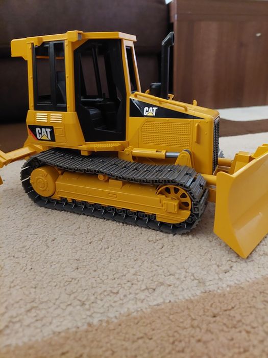 Masinute CAT pentru copii