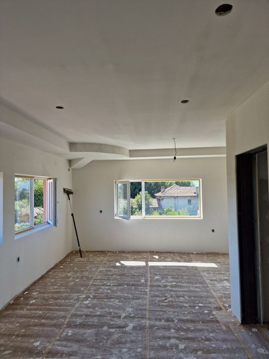 Шпакловка на стени и таван