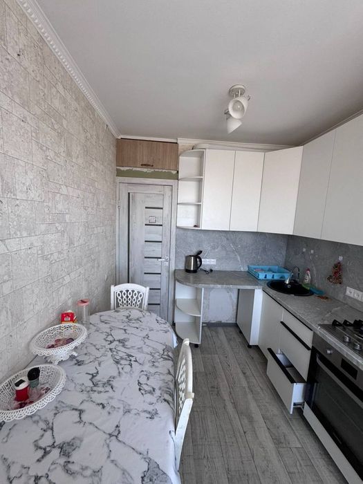 Продаётся 2-комнатная квартира