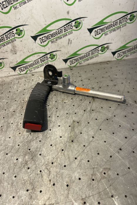 Teaca centura siguranta spate stanga A2038601769 Mercedes-Benz C-Clas