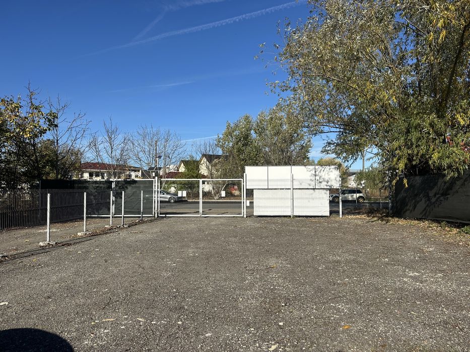 Teren spatiu de inchiriat