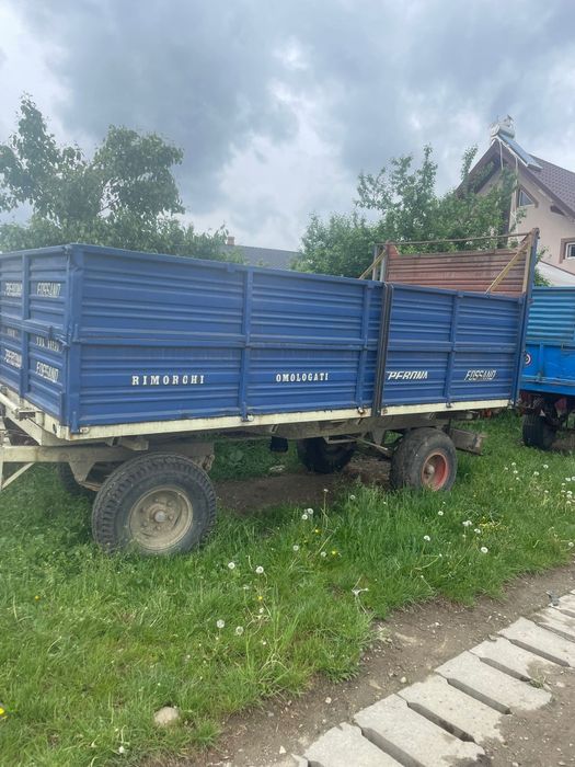 Vand remorci italiene basculabile