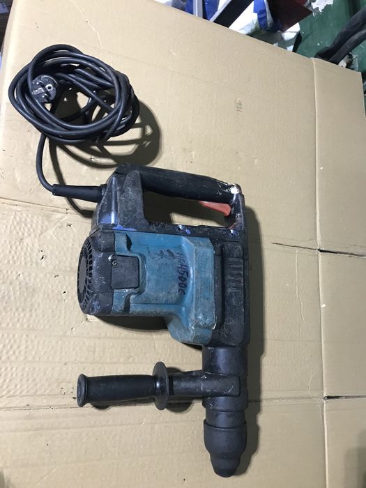 Rotopercutor Makita HR 4500c 1300w
