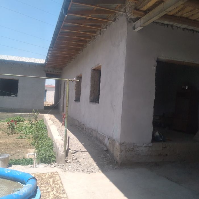 ховли сотилади жиззах шахрида