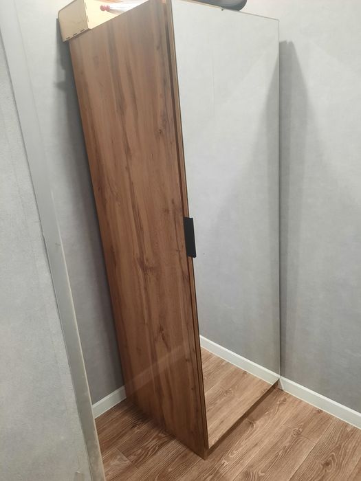 Шкаф прихожая на офис