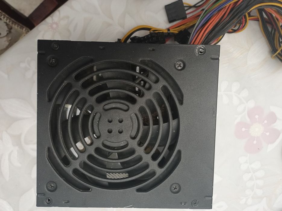 Продам блок питания на 400 ват
