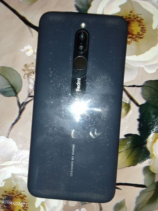 Redmi 8 telefon.