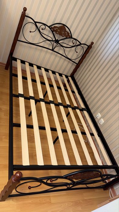 Продам кровать ортопедическую