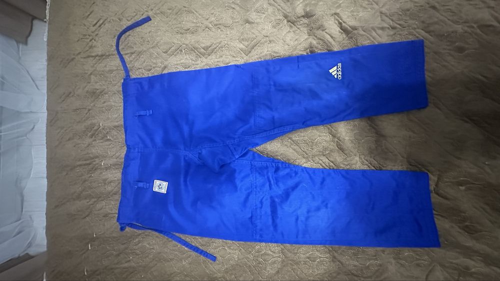 Продаю кимоно ля дзюдо