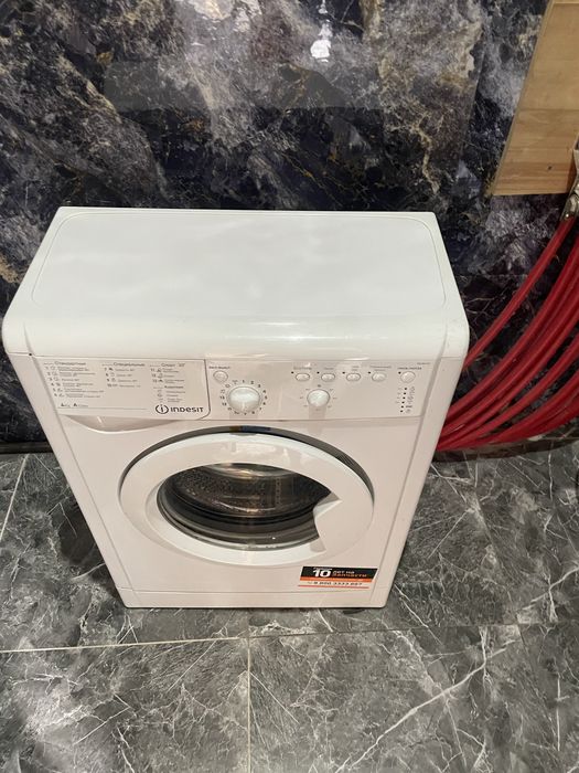 Стиральная машинка indesit