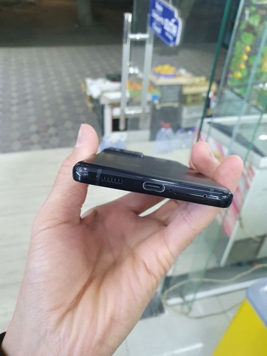 Galaxy S21 Ultra 5G 12/256Gb Sotiladi